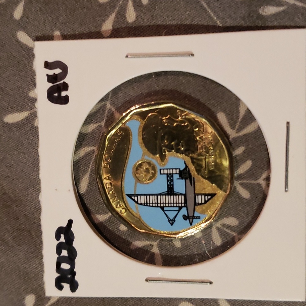 2022 canadian coloured limited edition loonie